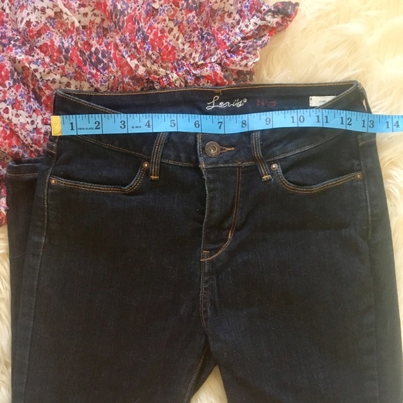 Levi’s Skinny Jean “Leggings” - Picture 4 of 4